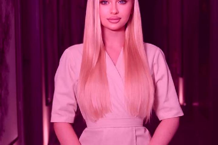 Rose, 29, a blonde brown-eyed asian companion based in Kafr Shams. Offering Tantra, Erotic Massage, Roleplay. Available for incall and outcall, overnight boo...