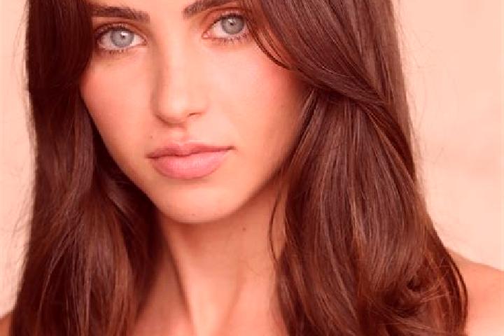 Rose, 29, a brunette dark-eyed latina companion based in Francolise. Offering Massage, Domination, Striptease, Duos. Available for incall and outcall, day an...