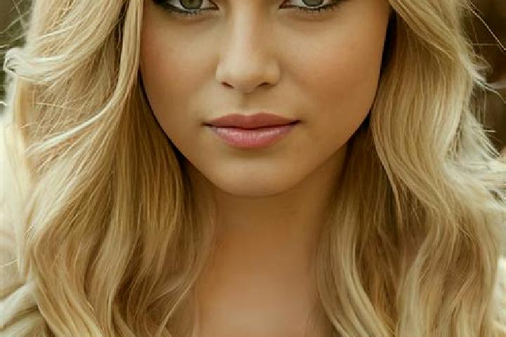 Rose, 29, a dark blonde amber-eyed middle eastern companion based in Troyeshchyna. Offering Deep French Kissing, A-Level, Tantra, Girlfriend Experience. Avai...