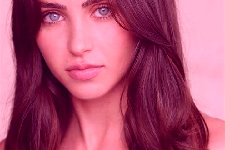 Rose, 29, a dark blonde brown-eyed mixed companion based in Paya. Offering Massage, Prostate Massage. Available for incall and outcall, overnight bookings av...
