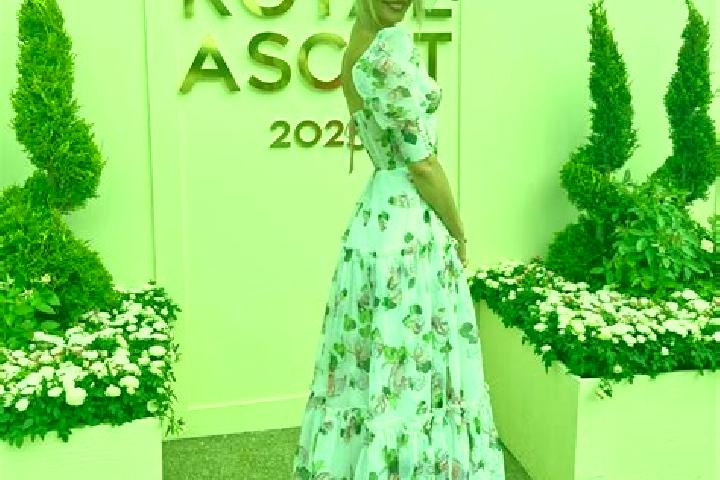 Rose, 29 — Escort in Ascot Vale, Australia