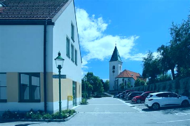 Rose, 29 — Escort in Behamberg, Austria