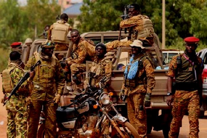 Rose, 29 — Escort in Fara Department, Burkina Faso