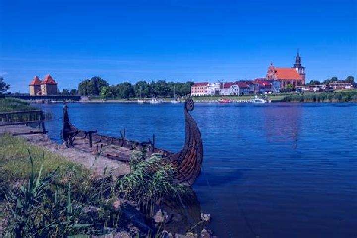 Rose, 29 — Escort in Wolin, Poland