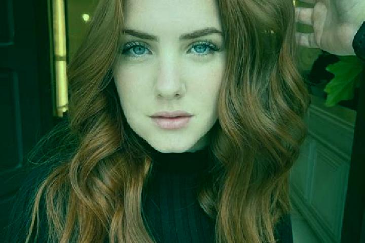Rose, 30, a auburn blue-eyed middle eastern companion based in Les Deux Alpes. Offering Duos, Dinner Date, CIM, A-Level, OWO. Available for incall and outcal...