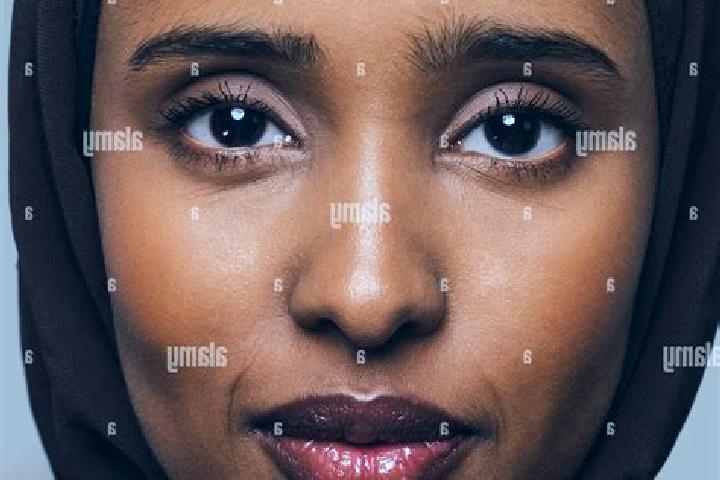Rose, 30, a black brown-eyed middle eastern companion based in St. Norbert. Offering Travel Companion, A-Level, OWO. Available for incall and outcall, day an...
