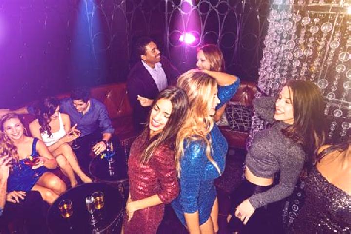 Rose, 30, a black grey-eyed mixed companion based in Le Port-Marly. Offering Striptease, Travel Companion, CIM, Party Girl, Overnight. Available for incall a...