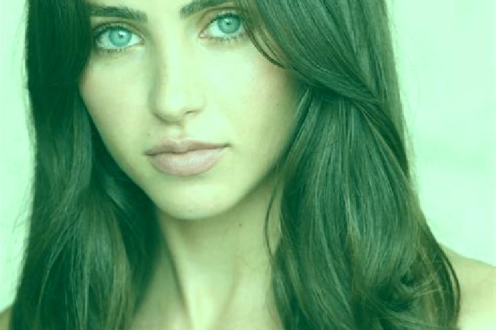 Rose, 30, a chestnut brown-eyed latina companion based in Woelfis. Offering A-Level, Domination, Overnight, Tantra, OWO. Available for incall and outcall, da...