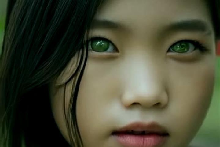 Rose, 30, a chestnut green-eyed asian companion based in Vasilika. Offering OWO, GFE, Party Girl. Available for incall and outcall, overnight bookings availa...