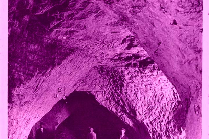 Rose, 30 — Escort in Folx-les-Caves, Belgium