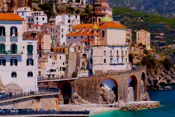 Rose, 30 — Escort in Montaione, Italy