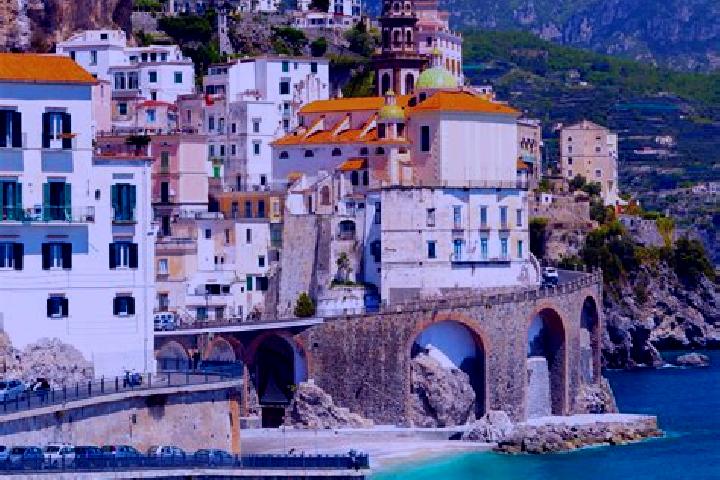 Rose, 30 — Escort in Spinete, Italy