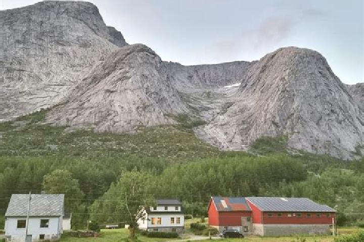 Rose, 30 — Escort in Uskedalen, Norway