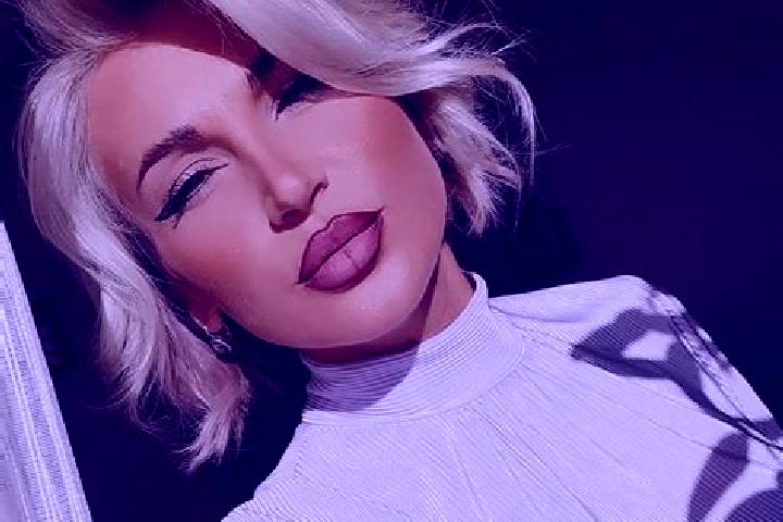 Rose, 31, a brunette blue-eyed caucasian companion based in Semeljci. Offering Fetish, Duos, Travel Companion, Tantra. Available for incall and outcall, day ...
