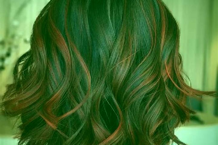 Rose, 31, a red brown-eyed caribbean companion based in Niamiebo. Offering Striptease. Available for incall and outcall, day and evening dates.