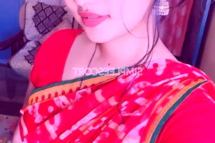 Rose, 31 — Escort in Dindigul, India