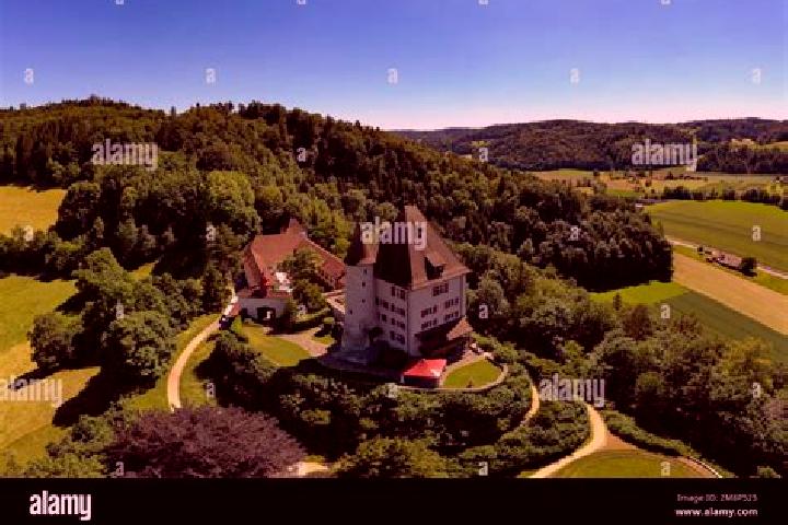 Rose, 31 — Escort in Graenichen, Switzerland