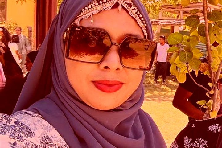 Rose, 31 — Escort in Montongtangi Timuk, Indonesia