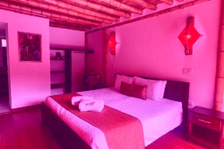 Rose, 31 — Escort in Zetaquira, Colombia