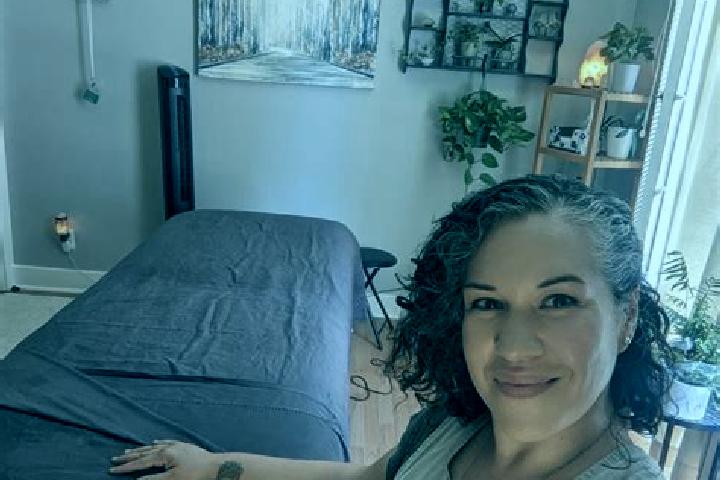Rose, 32, a chestnut grey-eyed caribbean companion based in Bad Klosterlausnitz. Offering Erotic Massage, Roleplay, BDSM, Overnight, 69. Available for incall...