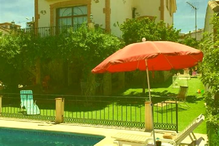 Rose, 32 — Escort in Casas de Don Pedro, Spain