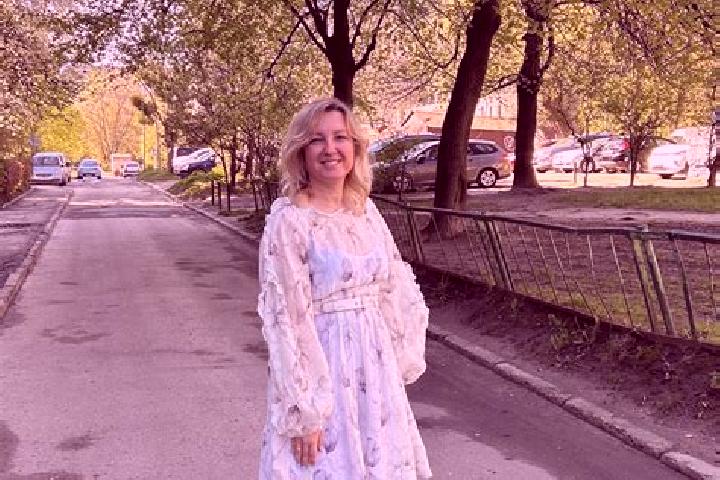 Rose, 32 — Escort in Pustomyty, Ukraine
