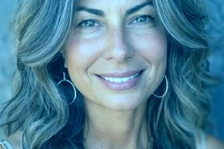 Rose, 33, a brunette grey-eyed middle eastern companion based in Patos. Offering A-Level, Girlfriend Experience, Prostate Massage, Domination. Available for ...