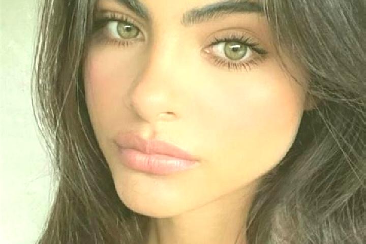 Rose, 33, a chestnut dark-eyed indian companion based in Xghajra. Offering Fetish, Erotic Massage, Overnight, Tantra, Girlfriend Experience. Available for in...