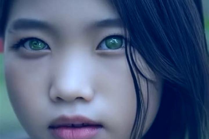 Rose, 33, a red green-eyed asian companion based in Penyaring Bawah. Offering Travel Companion, GFE, OWO, Couples. Available for incall and outcall, day and ...