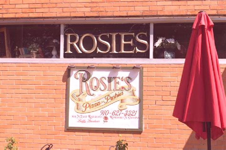 Rose, 33 — Escort in Roseboro, United States