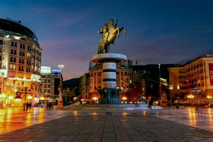Rose, 33 — Escort in Sirkovo, North Macedonia