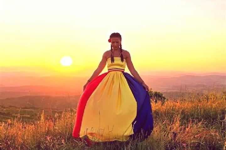 Rose, 33 — Escort in Tisau, Romania