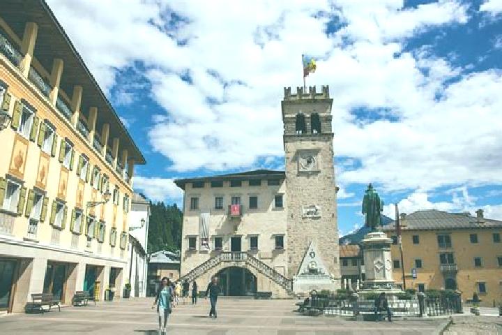 Rose, 33 — Escort in Zoppe di Cadore, Italy