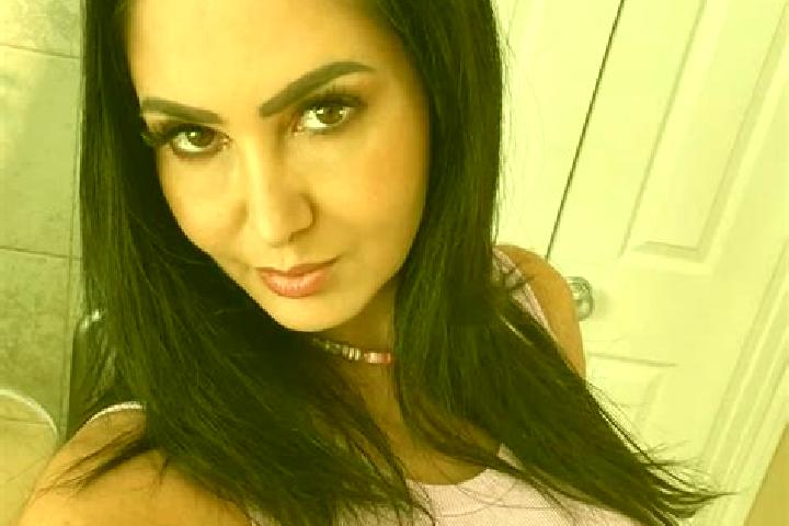 Rose, 34, a auburn brown-eyed middle eastern companion based in Lanham. Offering Massage, Dinner Date, Deep French Kissing. Available for incall and outcall,...