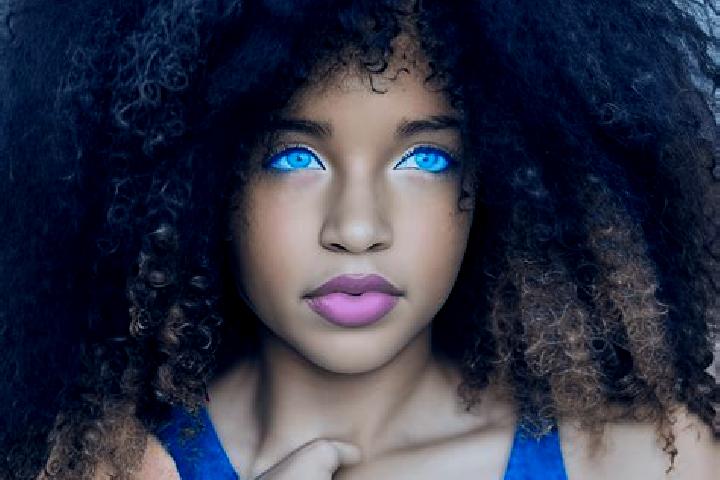 Rose, 34, a black blue-eyed mixed companion based in Asseolie. Offering Striptease, Tantra, Girlfriend Experience. Available for incall and outcall, day and ...