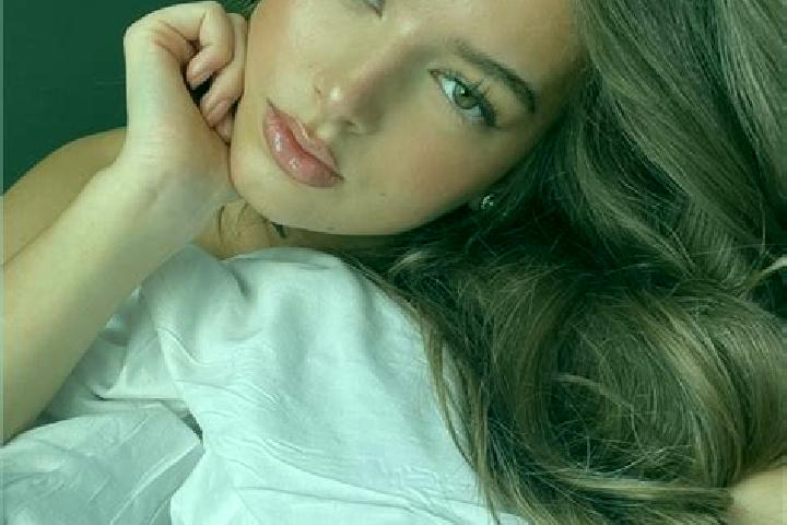 Rose, 34, a brunette hazel-eyed ebony companion based in Soultz-Haut-Rhin. Offering OWO, CIM. Available for incall and outcall, day and evening dates.