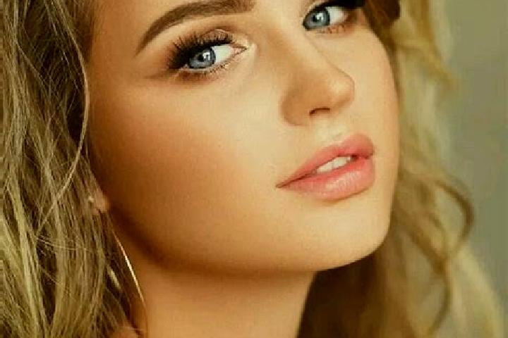Rose, 34, a dark blonde blue-eyed ebony companion based in Panzweiler. Offering CIM, Deep French Kissing, GFE, Tantra. Available for incall and outcall, day ...