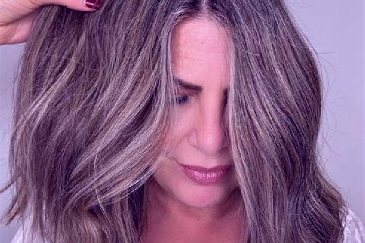 Rose, 34, a dark blonde grey-eyed mixed companion based in Ban Mo. Offering Deep French Kissing, CIM, A-Level. Available for incall and outcall, day and even...