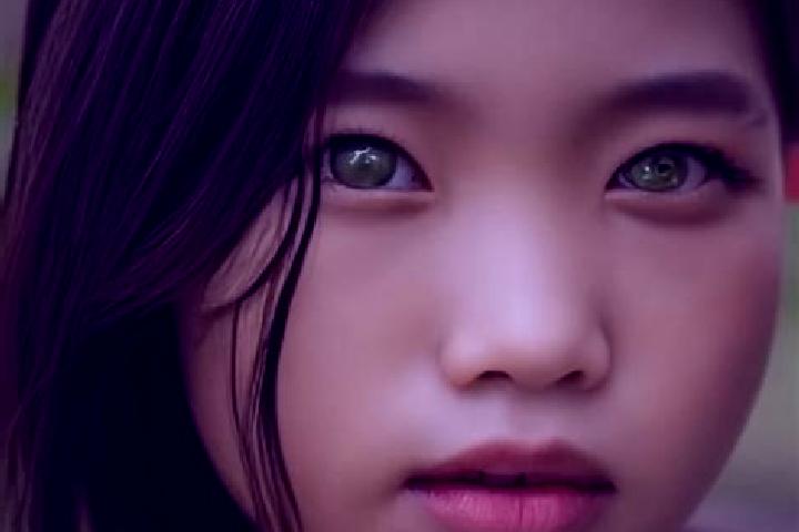 Rose, 34, a red green-eyed asian companion based in Burgos. Offering GFE, Roleplay, Couples, OWO. Available for incall and outcall, day and evening dates.