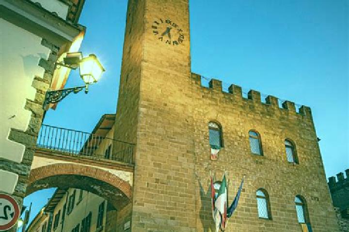 Rose, 34 — Escort in Castiglion Fibocchi, Italy