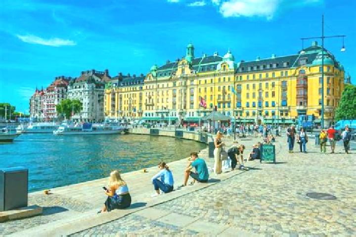 Rose, 34 — Escort in Saeffle, Sweden
