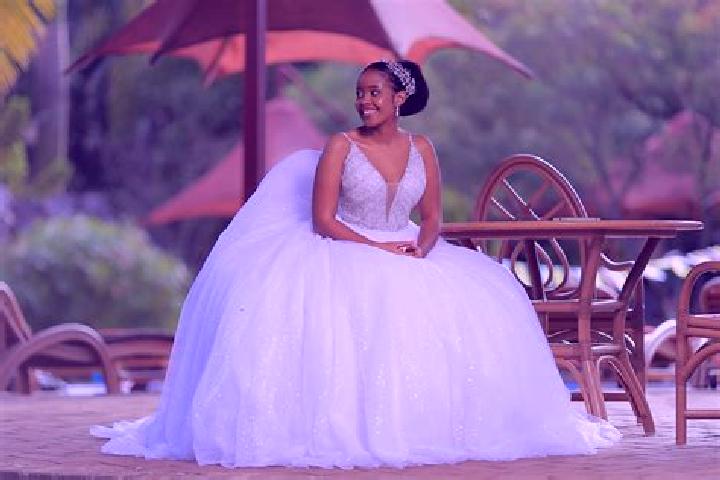Rose, 35, a auburn amber-eyed middle eastern companion based in Otjiwarongo. Offering Party Girl, Overnight. Available for incall and outcall, overnight book...