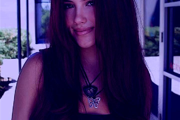 Rose, 35, a auburn brown-eyed caribbean companion based in Fischbach. Offering Prostate Massage, BDSM. Available for incall and outcall, day and evening dates.