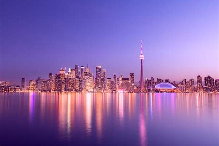Rose, 35 — Escort in Landmark, Canada