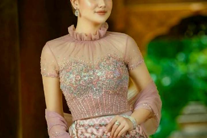 Rose, 35 — Escort in Ma Yan, Myanmar