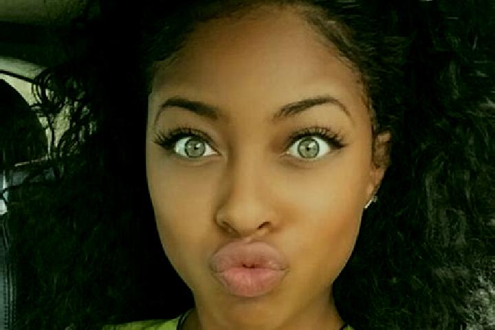 Rose, 36, a black green-eyed ebony companion based in Nuqui. Offering A-Level, Party Girl, Girlfriend Experience, 69, Massage. Available for incall and outca...