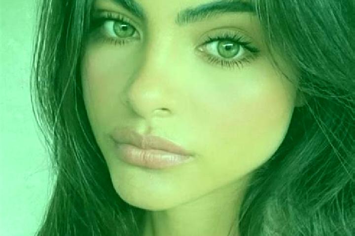 Rose, 36, a black grey-eyed indian companion based in Cambrai. Offering Girlfriend Experience, Party Girl. Available for incall and outcall, overnight bookin...