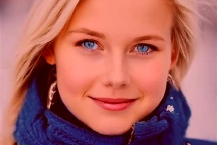 Rose, 36, a blonde blue-eyed slavic companion based in Bassano Romano. Offering Girlfriend Experience, Travel Companion, CIM, Massage, Prostate Massage. Avai...
