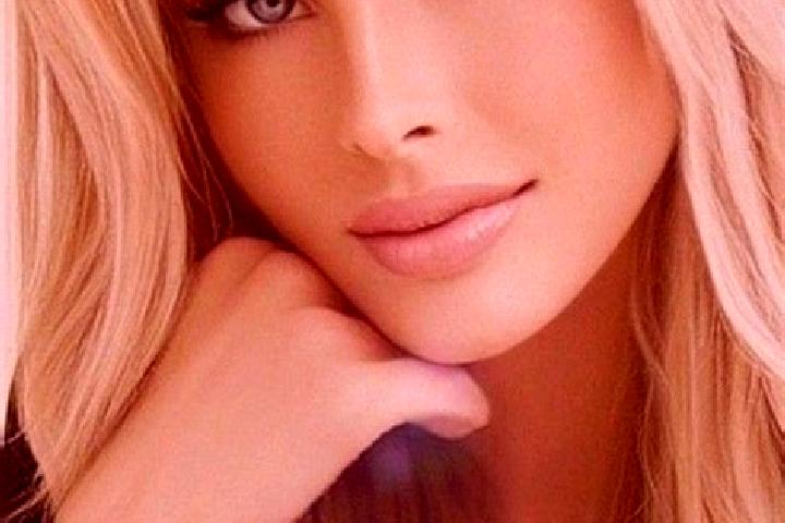 Rose, 36, a dark blonde blue-eyed caribbean companion based in Stree. Offering Dinner Date, Travel Companion, Domination, CIM, Girlfriend Experience. Availab...