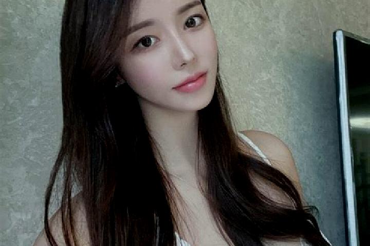 Rose, 36 — Escort in Daijiaba, China